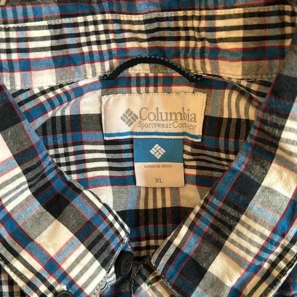 Columbia Sportswear Company Long Sleeve Button Down Shirt